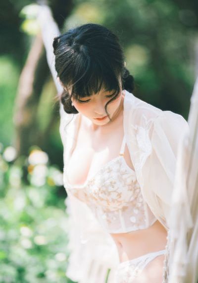 电车上的绝对诱惑_DVD免费电视剧